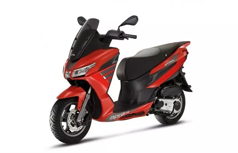 Aprilia-SXR-scooter-SR-red-rood-westland-tensen-scooter-50-SXR50