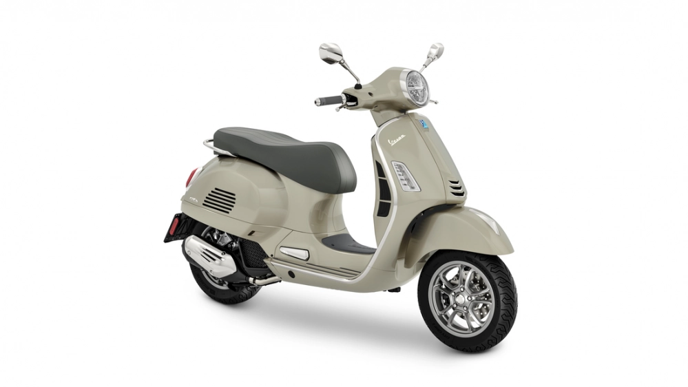 Motorscooters - CLASSIC_BEIGE_Q01_3_4%20RIGHT_125%20copia-1100x619