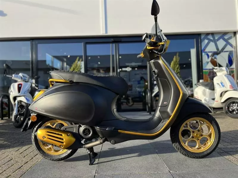 Nieuwe scooters - IMG_0878