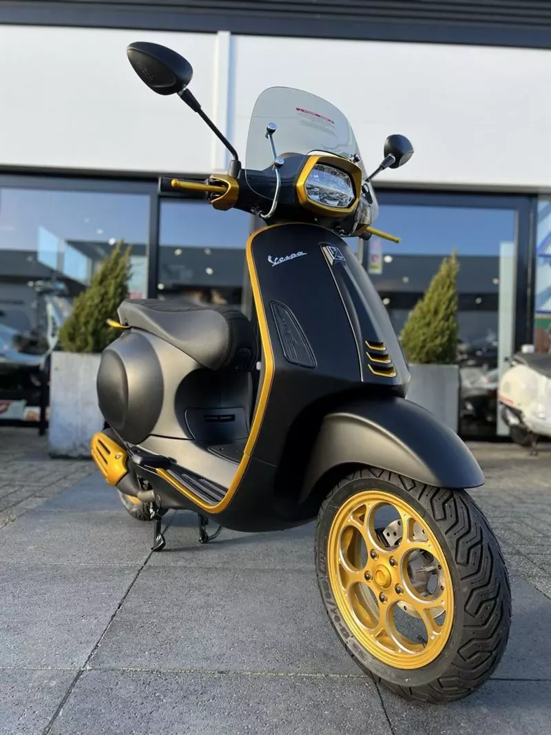 Nieuwe scooters - IMG_0883