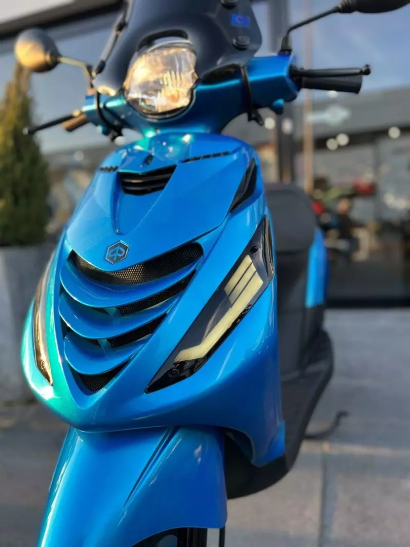 Nieuwe scooters - IMG_0952