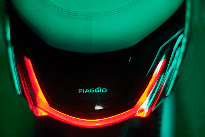 Piaggio-%20one-%20elektrische-%201-%20elektrische-%20scooter