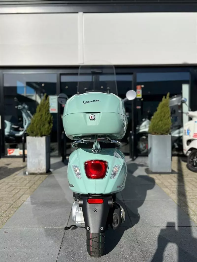Nieuwe scooters - WhatsApp%20Image%202022-02-17%20at%2017.32.23%20(1)