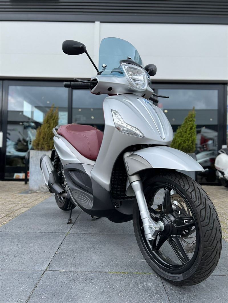 Occasion scooters - WhatsApp%20Image%202022-05-03%20at%208.25.33%20AM%20(1)