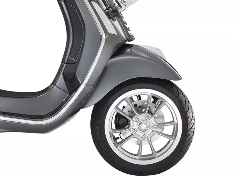 Motorscooters - WhatsApp%20Image%202022-05-06%20at%208.34.34%20AM