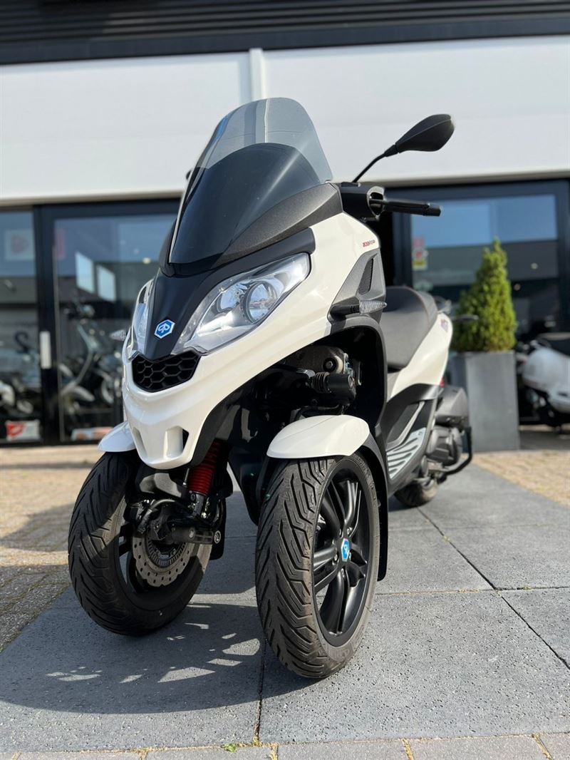 Occasion scooters - WhatsApp%20Image%202022-06-17%20at%209.02.19%20AM%20(2)