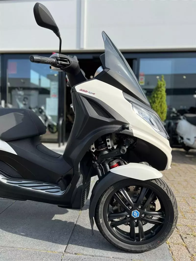 Occasion scooters - WhatsApp%20Image%202022-06-17%20at%209.02.22%20AM%20(1)