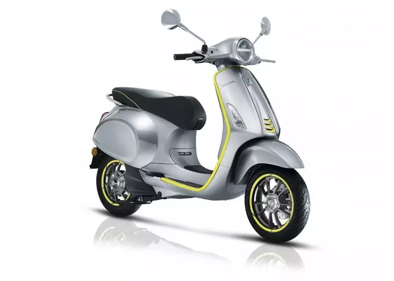Vespa - elettrica-vespa-elektrisch-elektrische-scooter-nieuw-model-snor-brom-piaggio-tensen-tweewielers-westland-duurzaam-geel