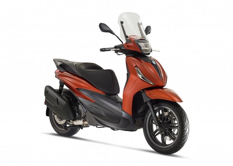 Motorscooters - piaggio-beverly-s-sport-400-300-cc-abs-asr-new-2021-kleur-tensen-naaldwijk-rijswijk-rotterdam-delft-westland-gravenzande-akrapovic-michelin