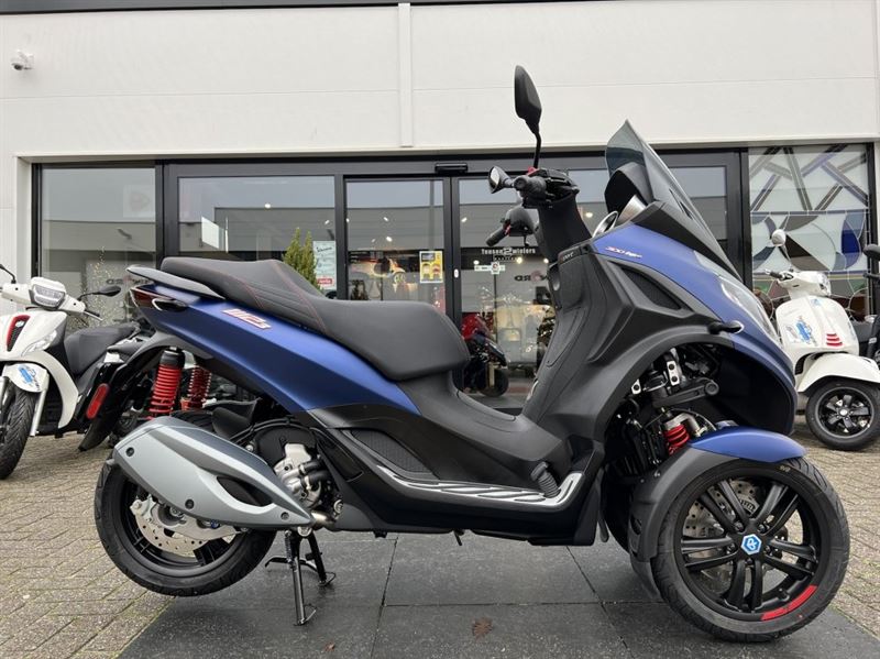 Motorscooters - piaggio-mp3-sport-tts-hpe-300-cc-abs-asr-custom-matt-blauw-paars-tensen-rijswijk-rotterdam-kopen-motorscooter